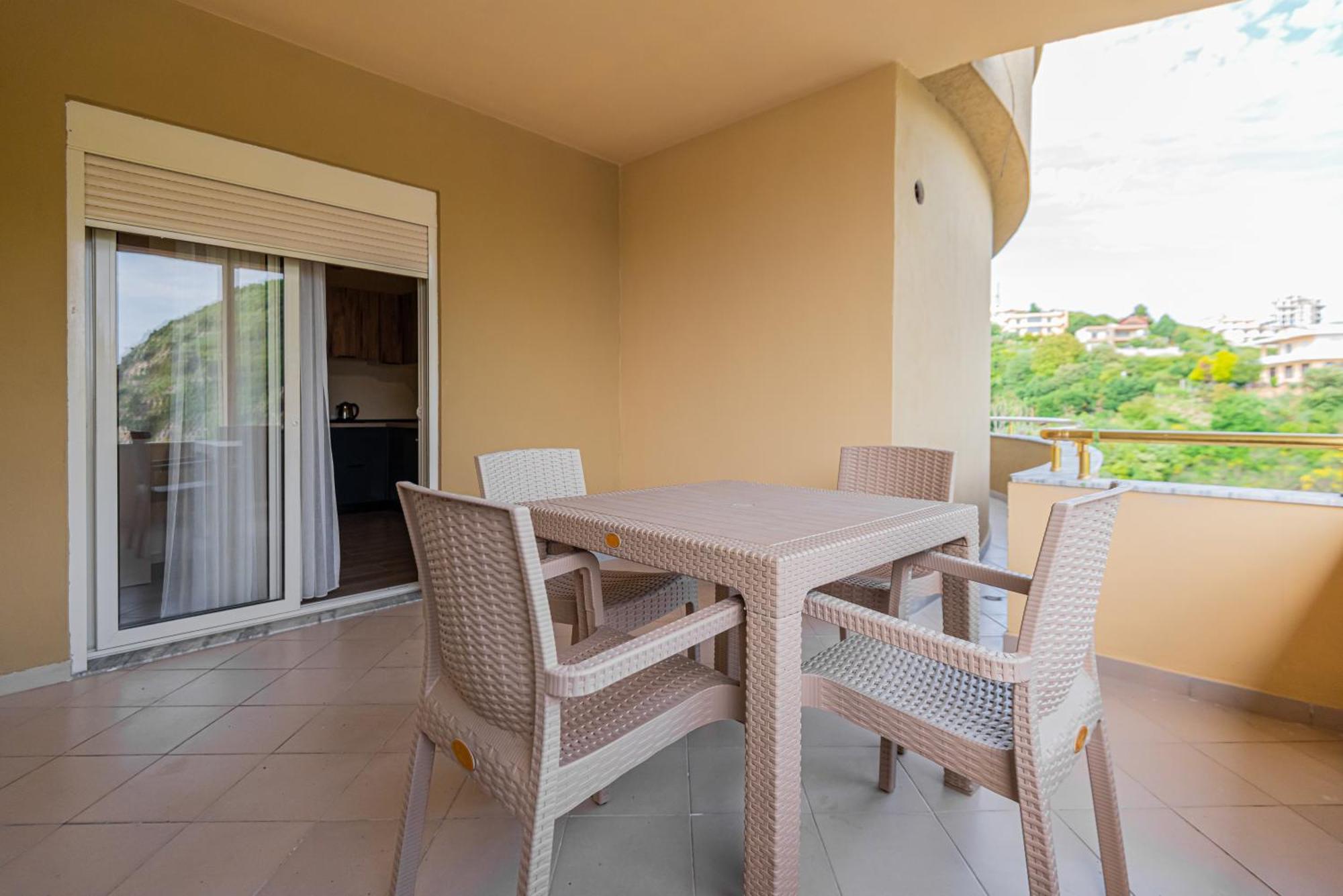 Aparthotel Eda Durres Exterior photo