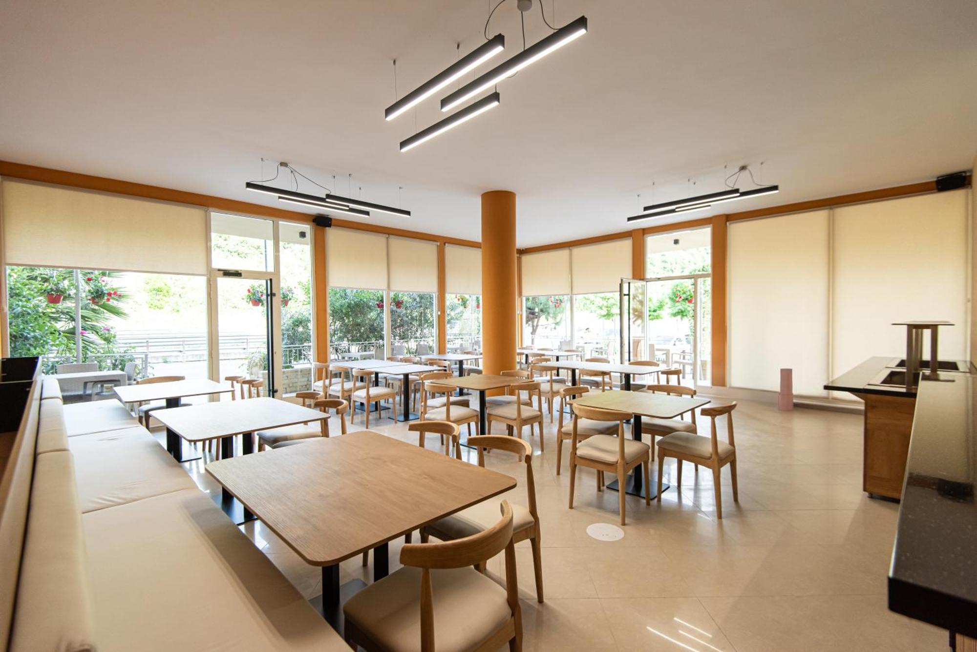 Aparthotel Eda Durres Exterior photo