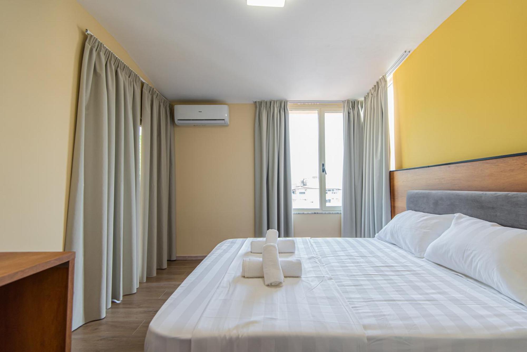 Aparthotel Eda Durres Exterior photo