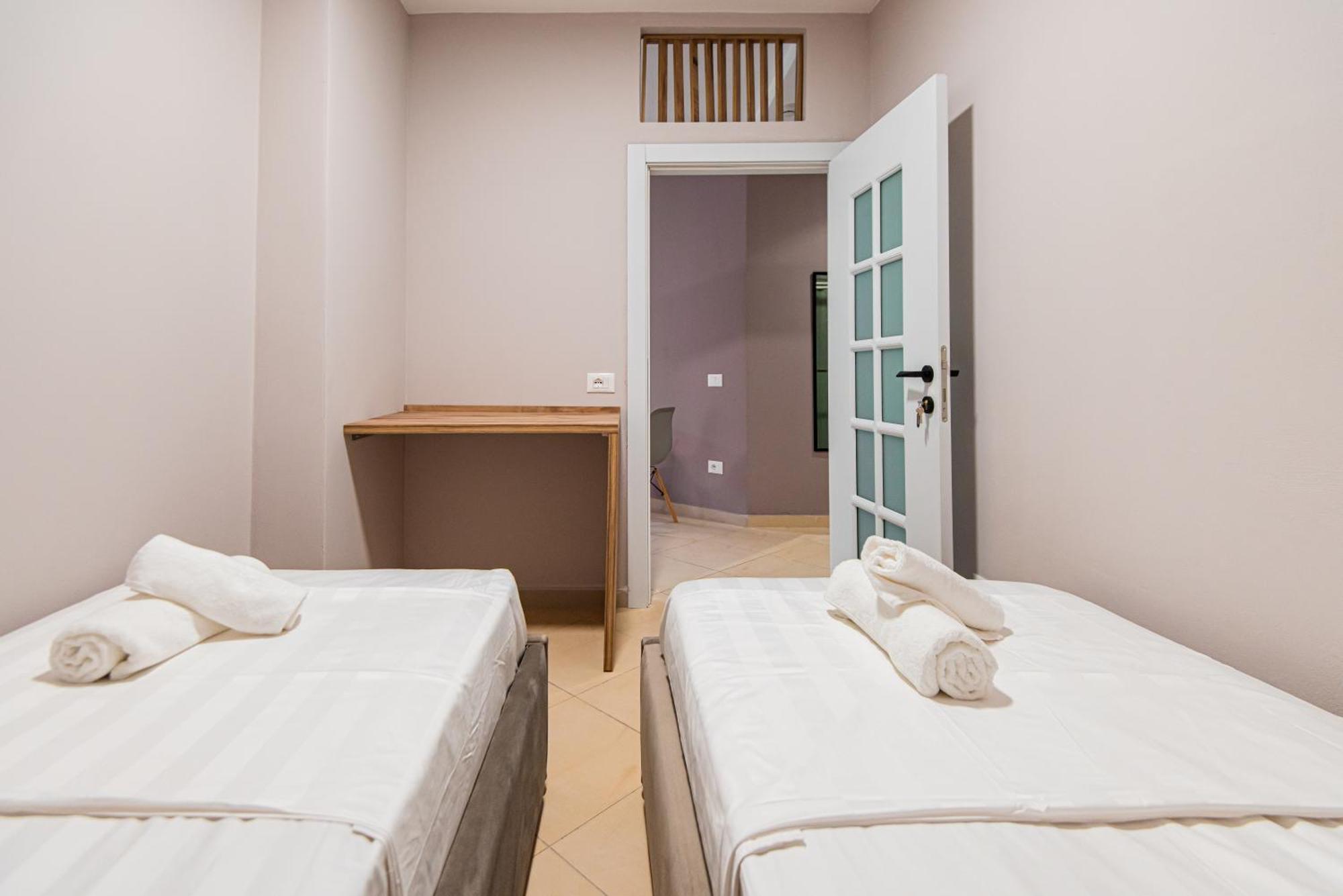 Aparthotel Eda Durres Exterior photo