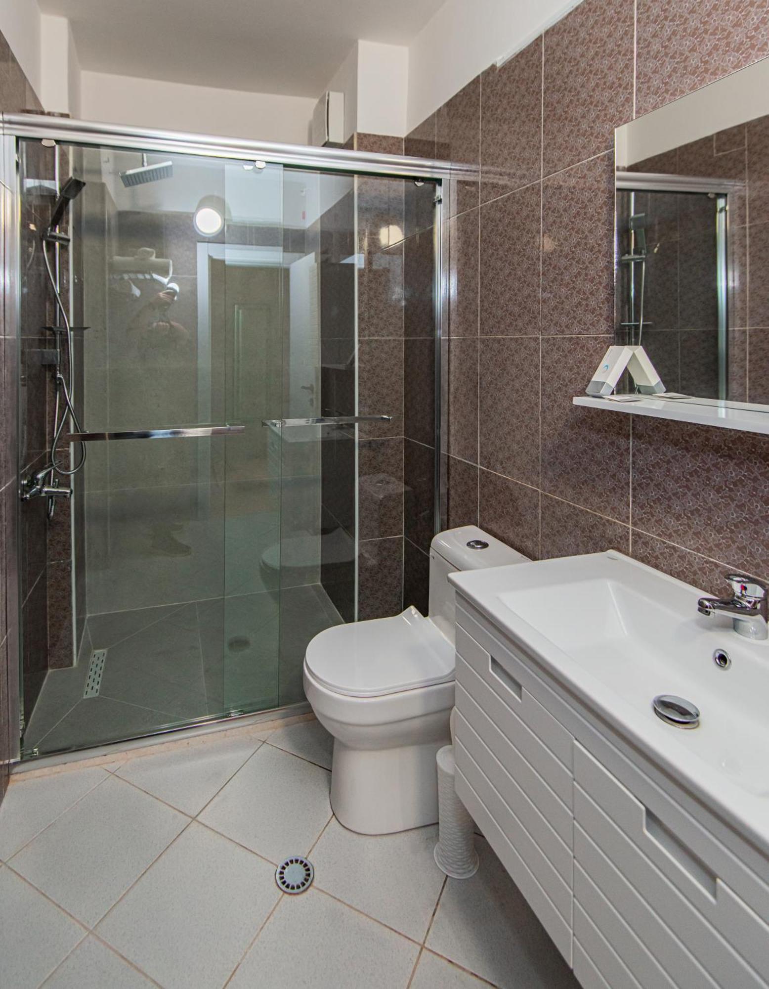 Aparthotel Eda Durres Exterior photo