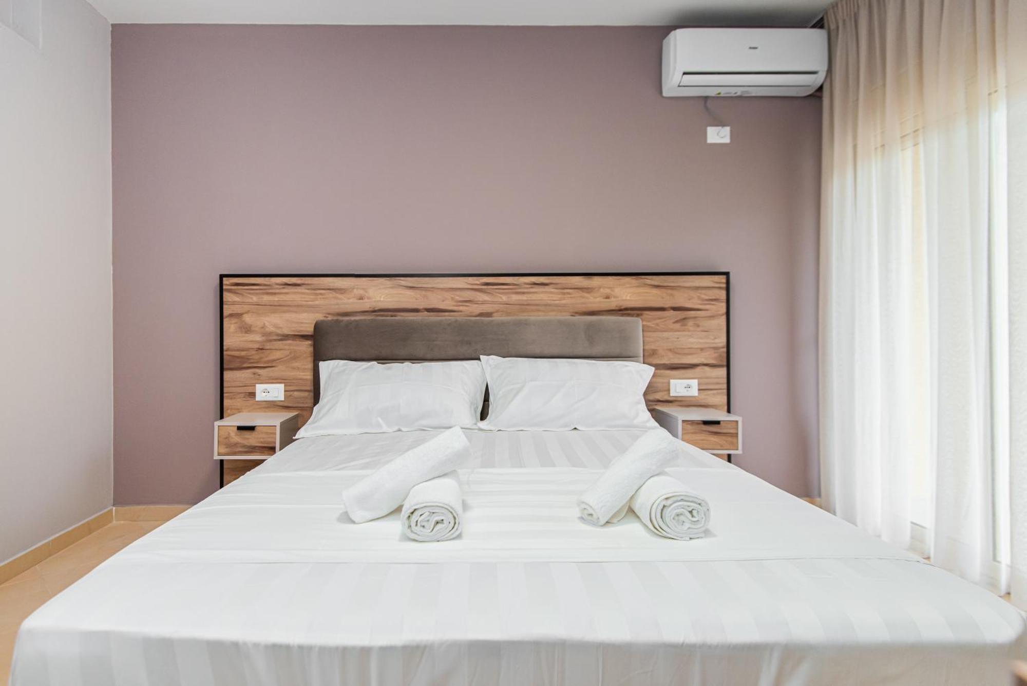 Aparthotel Eda Durres Exterior photo